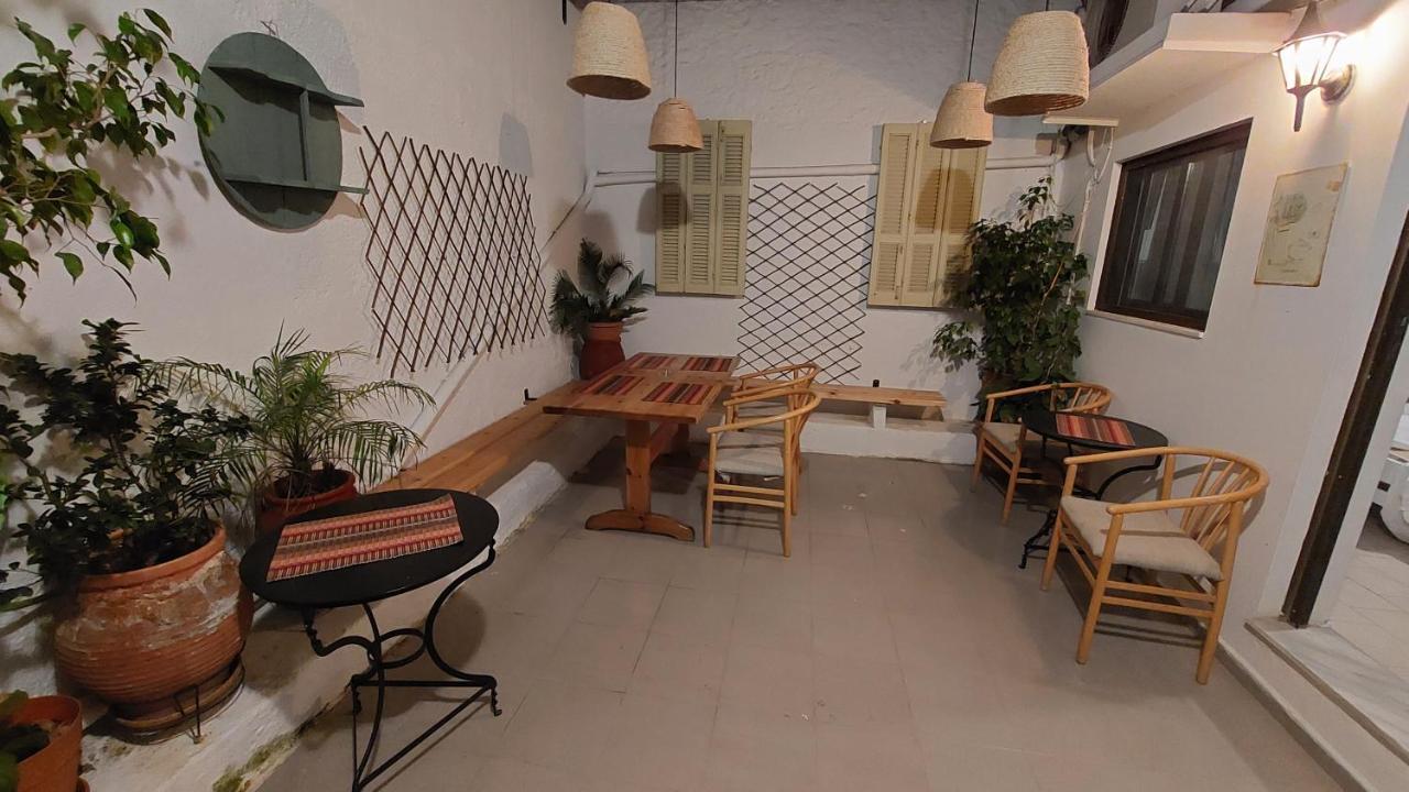 Old Town Tales Apartments Rhodes City Kültér fotó